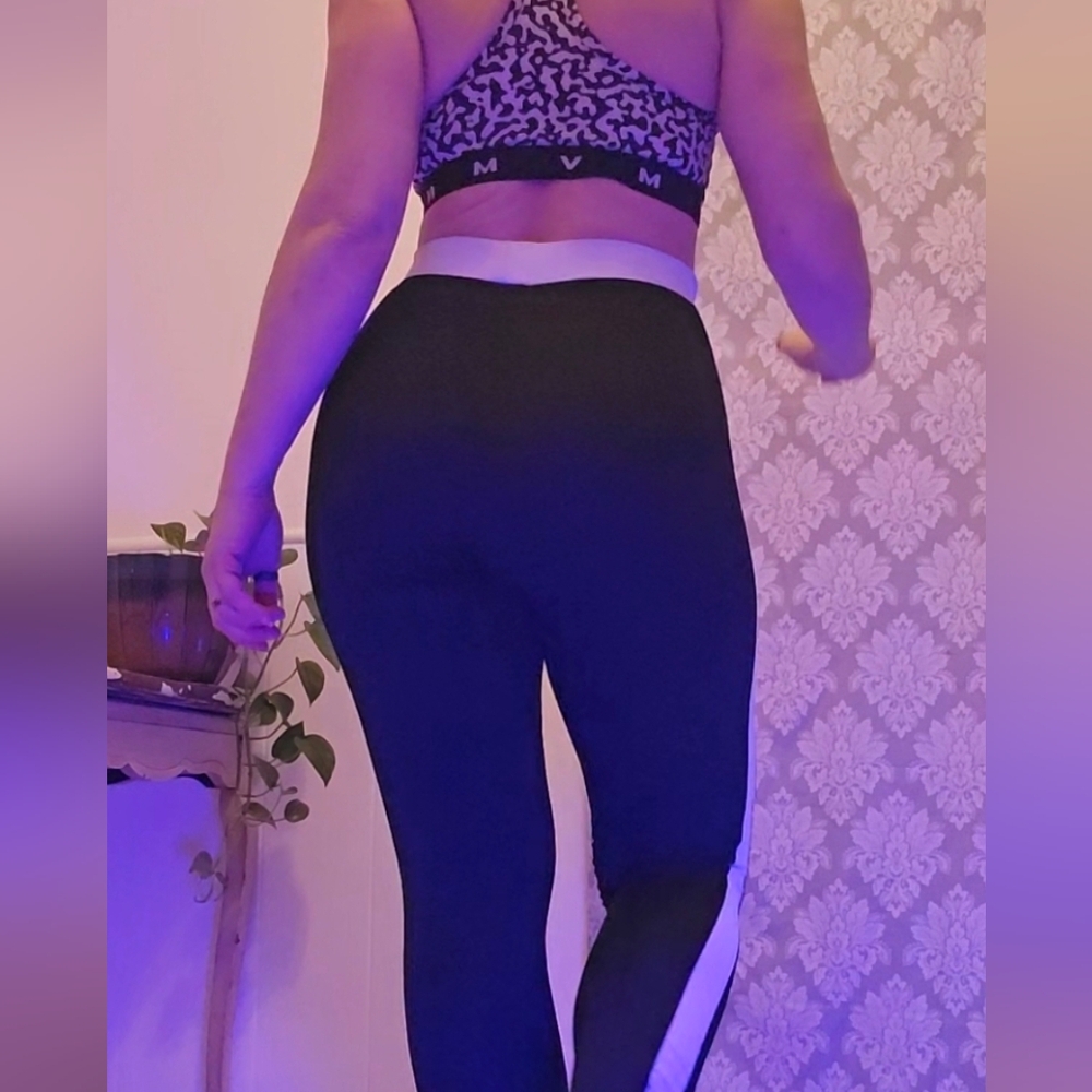 Women's BUTI MVMNT Black and White Leggings